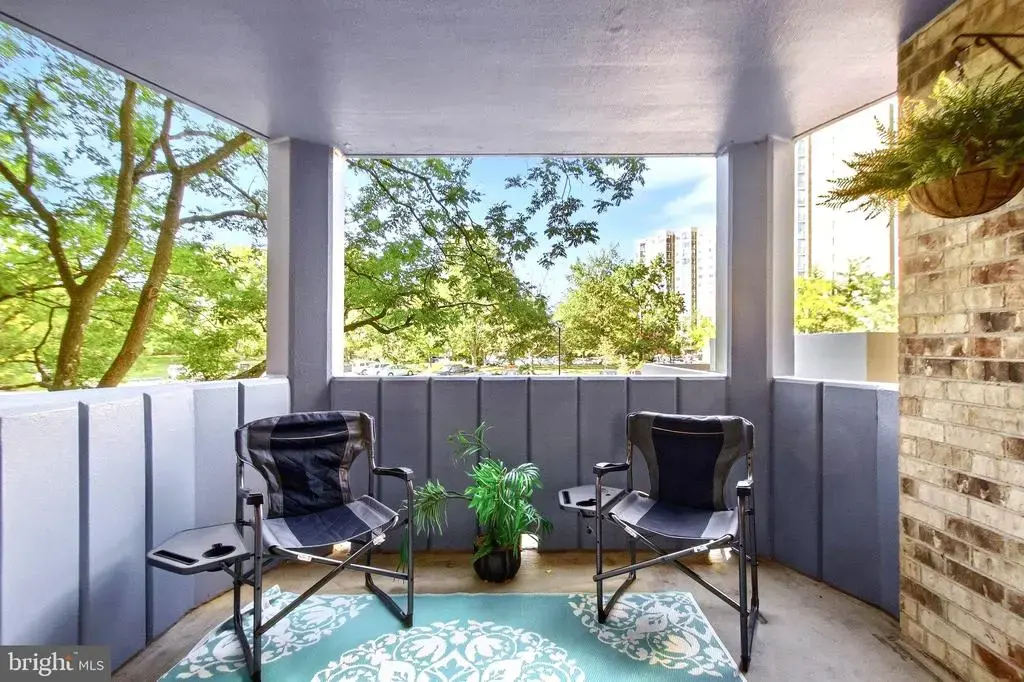 5902 Mount Eagle Dr #209, ALEXANDRIA