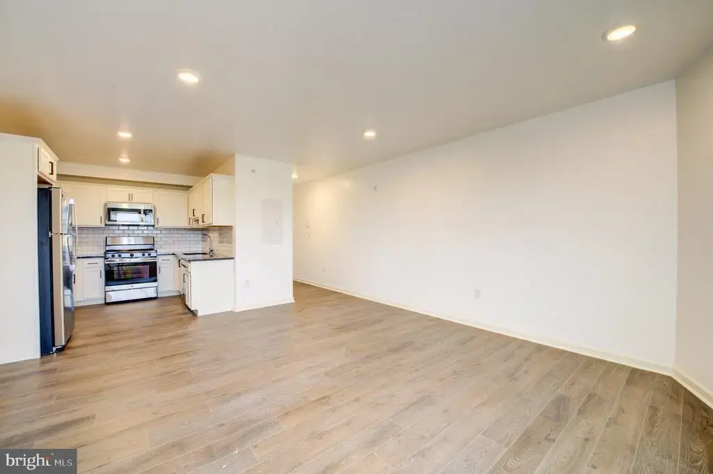 6649 Ridge Ave #b206, PHILADELPHIA