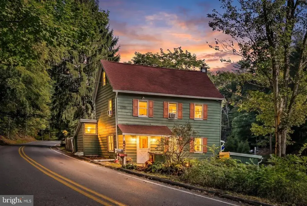 331 E 2nd Mountain Rd, POTTSVILLE