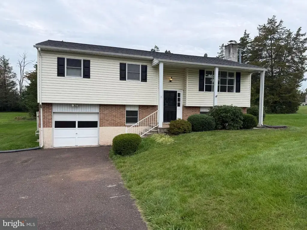 1170 Woodmere Dr #, POTTSTOWN