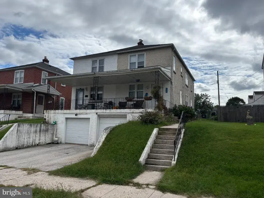910 W James St, NORRISTOWN