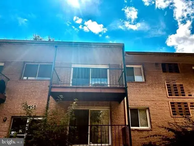 5450 85th Ave #204, Hyattsville