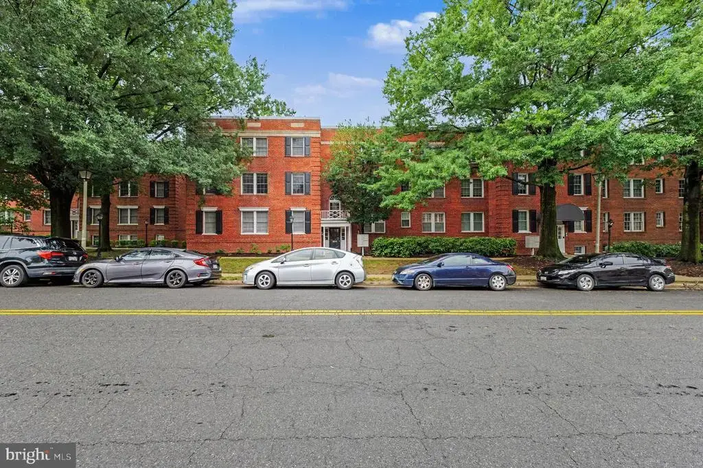 600 Bashford Ln #2332, ALEXANDRIA