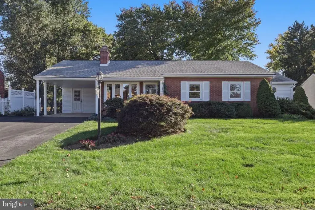 17933 Oak Ridge Dr, HAGERSTOWN