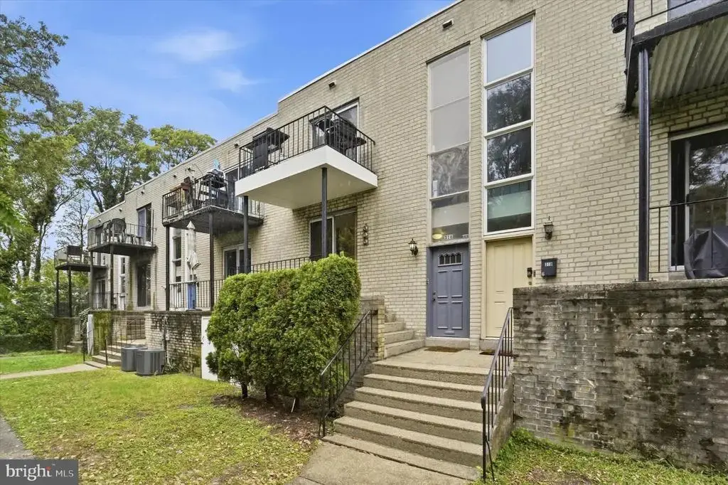 316 Hermit St, PHILADELPHIA