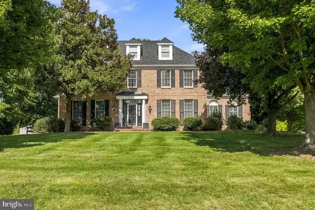 27 Steeple Chase Ln, North East