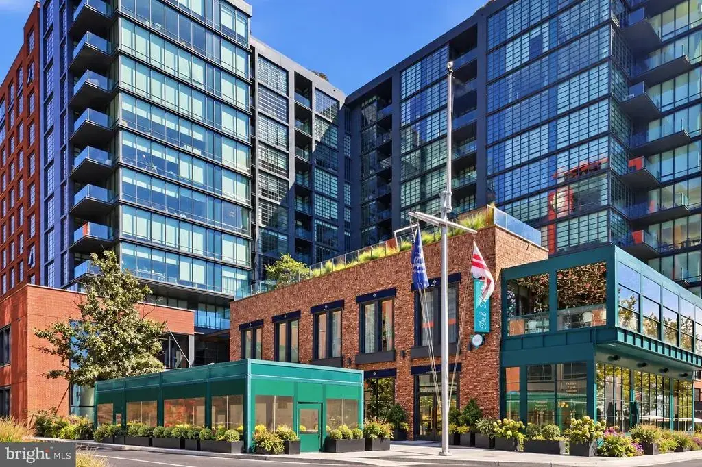45 Sutton Sq Sw #706, WASHINGTON