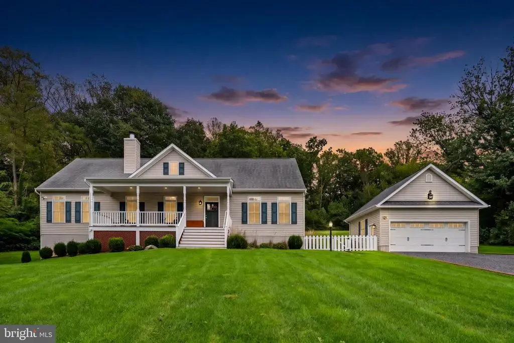 9813 Crest Hill Rd, MARSHALL