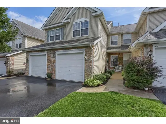 207 Laurel Ct, Morgantown