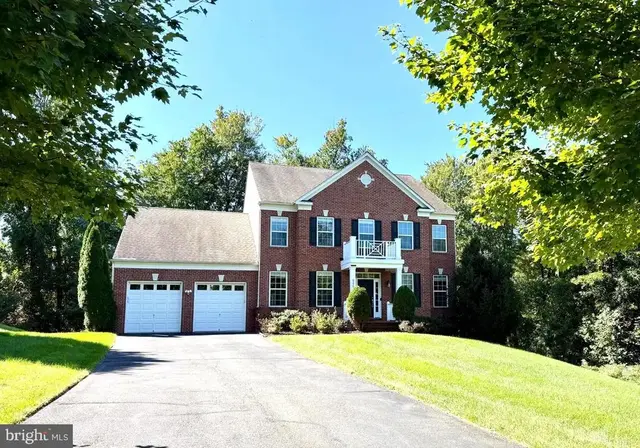 8901 Hargrove Ct, Fairfax