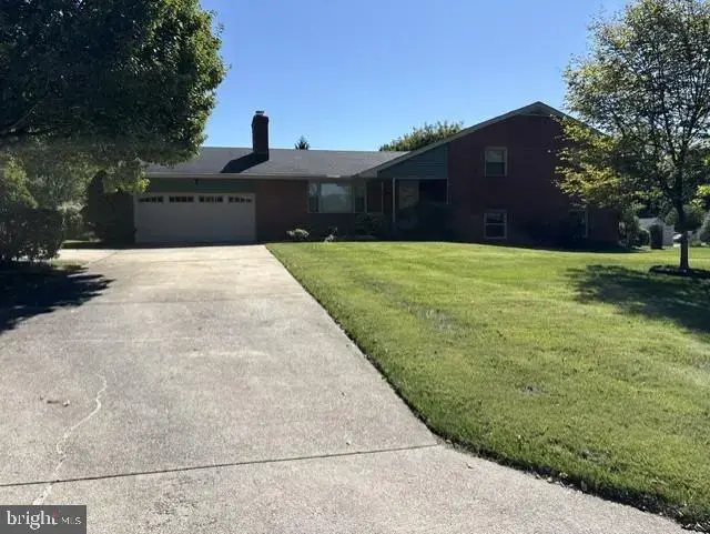 3437 Jay Dr, Ellicott City