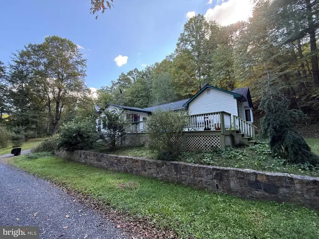 646 Himmelwright Rd, YELLOW SPRING