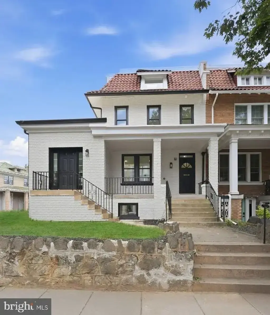 3421 Wisconsin Ave Nw, WASHINGTON