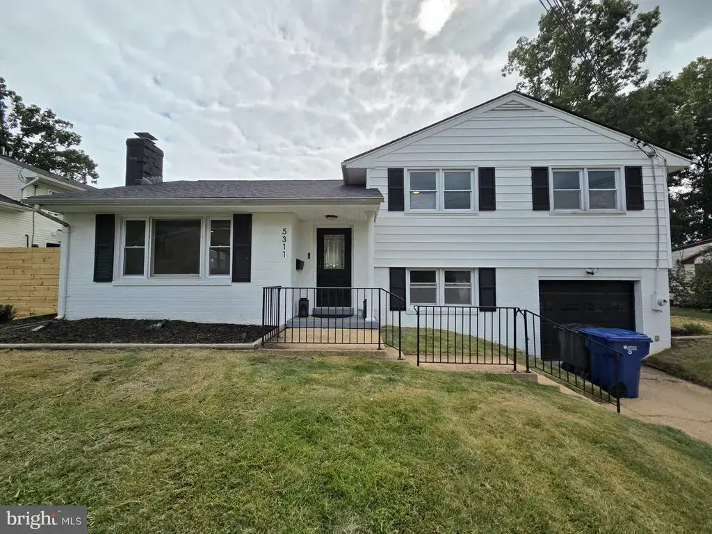 5311 Montgomery St, SPRINGFIELD