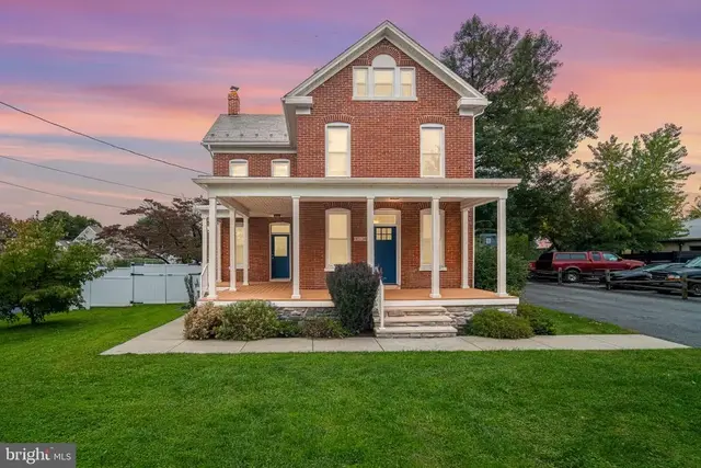 81 Longstown Rd, York