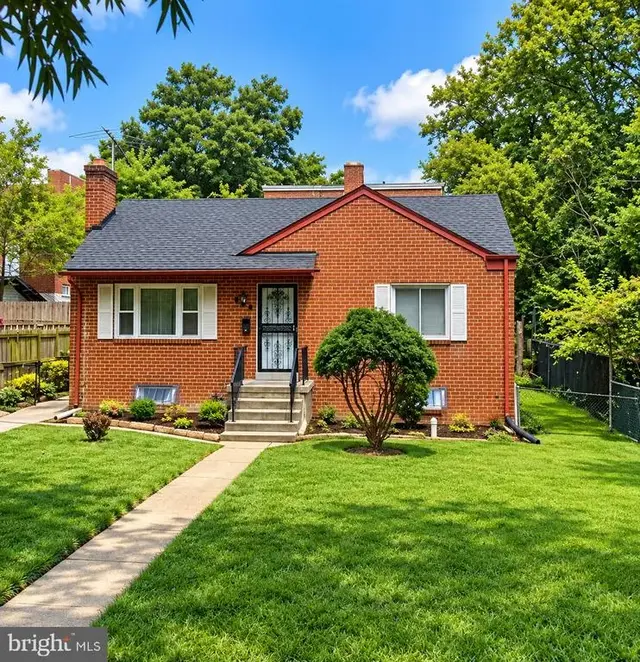 3506 56th Pl, Hyattsville