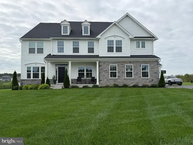 210 Tyler Dr, Hanover