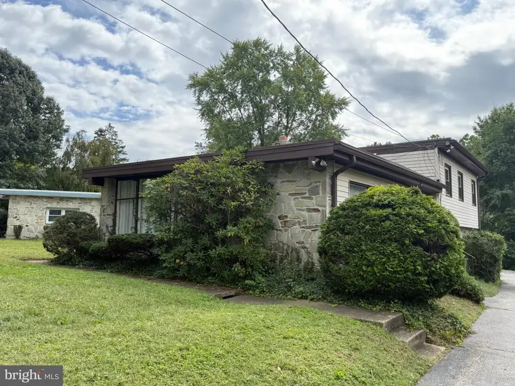 512 Haverford Ave, NARBERTH