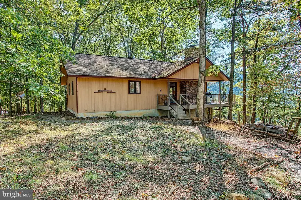 849 Stellar Way, GREAT CACAPON