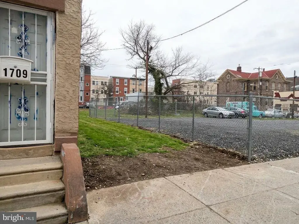 1707 Ingersoll St, PHILADELPHIA