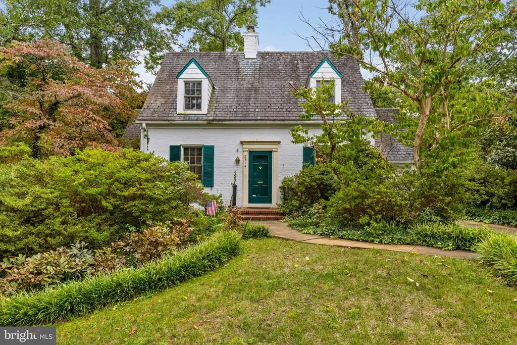 3814 N Vernon St, ARLINGTON