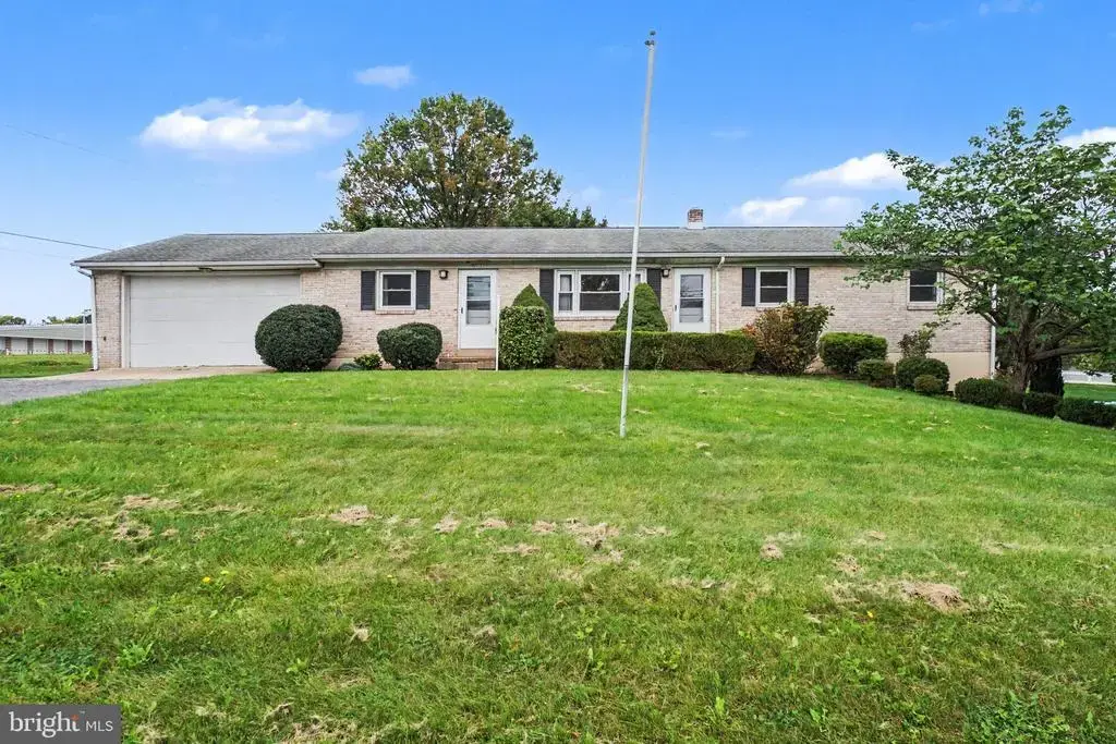 4800 Creekview Rd, MECHANICSBURG