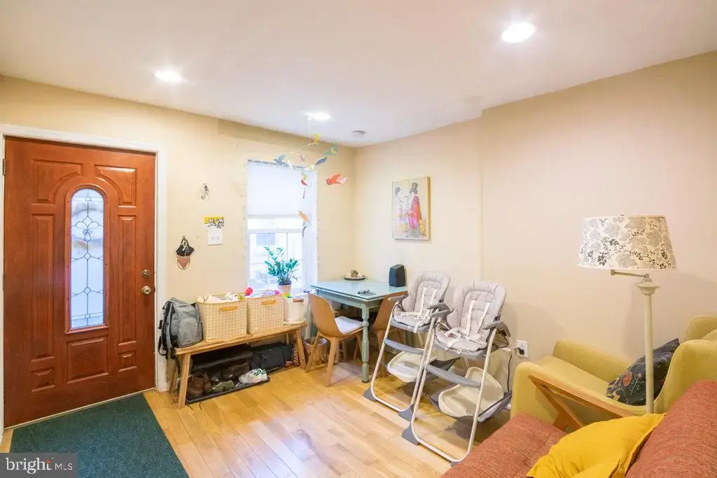 1717 Webster St, PHILADELPHIA