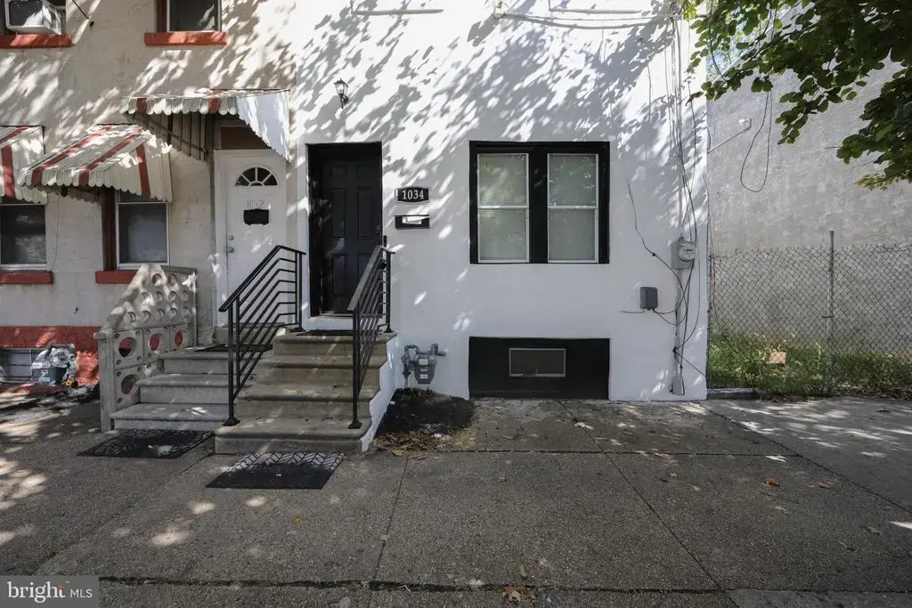 1034 S 4th St, CAMDEN