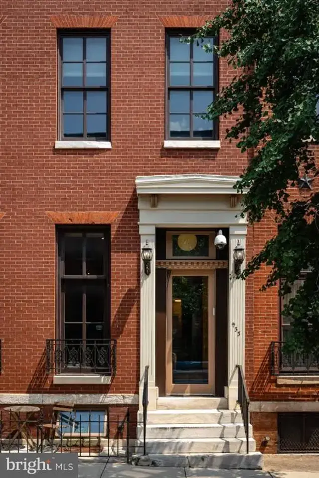 933 N Calvert St #b, Baltimore