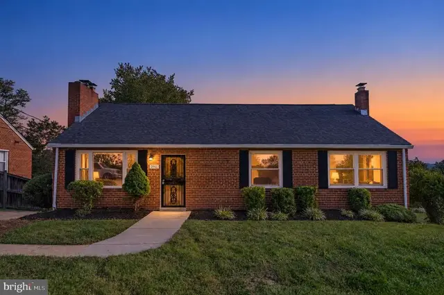 2011 Belfast Dr, Fort Washington