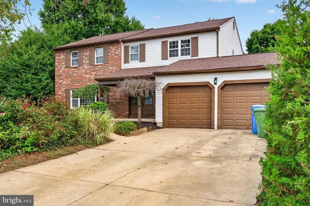 15 W High Ridge Rd, CHERRY HILL