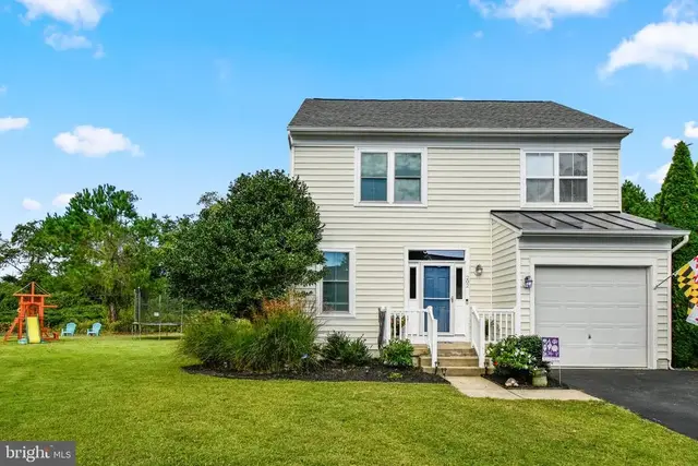 202 Senators Way, Berlin