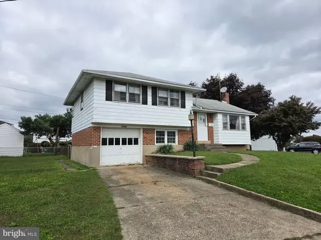 9952 Hardy Rd, Philadelphia