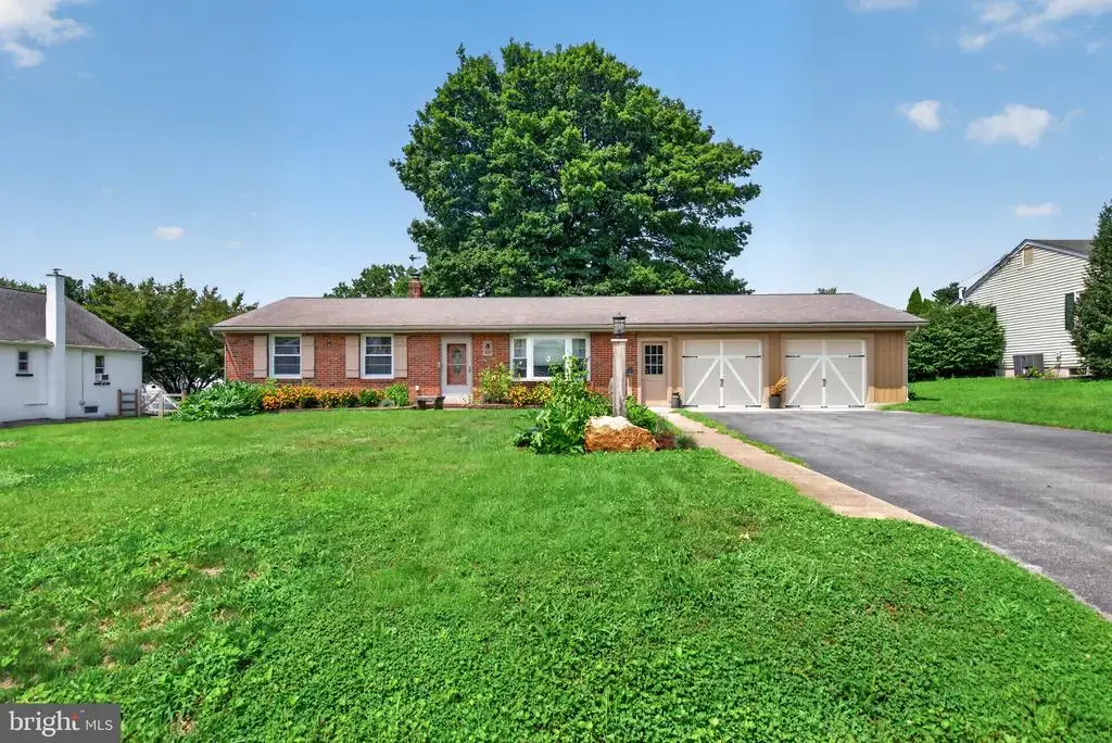 815 W 2nd Ave, PARKESBURG