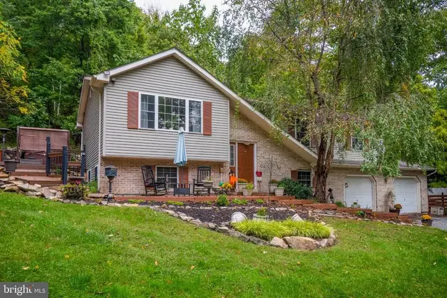 2362 Springtown Hill Rd, Hellertown