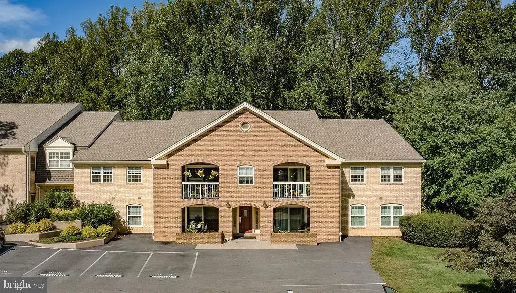 5809 Cove Landing Rd #203, BURKE