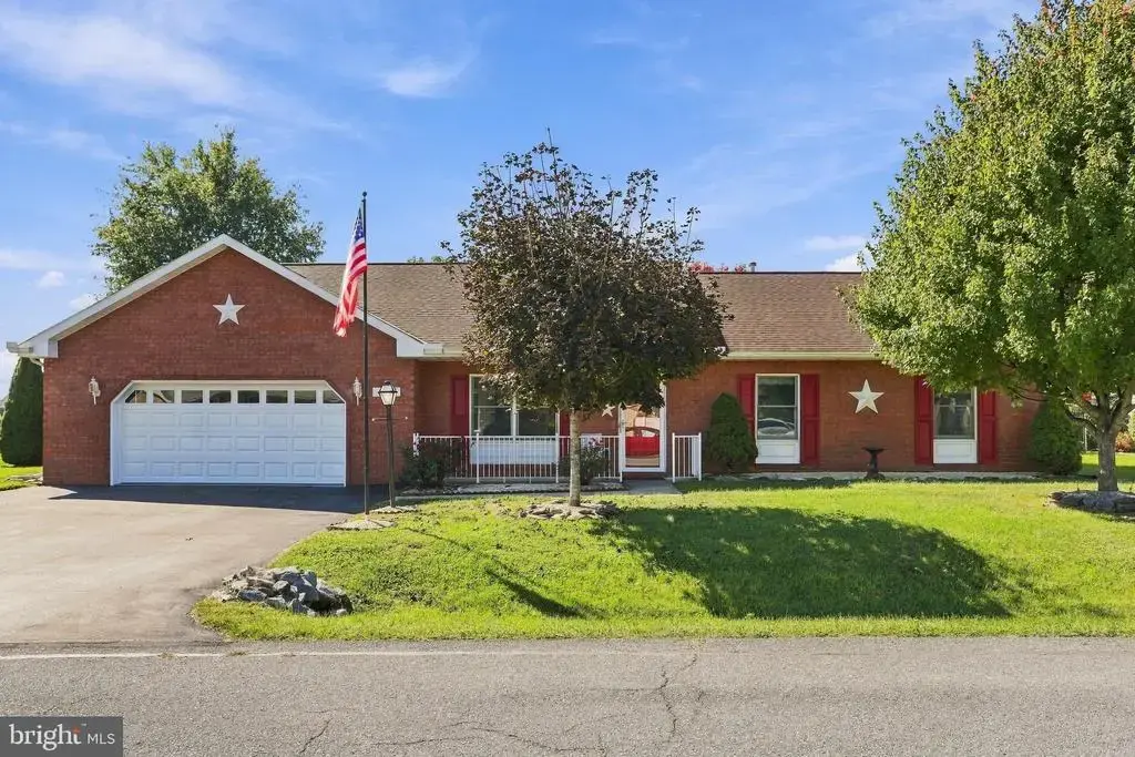 107 Grand Oak Dr, HAGERSTOWN