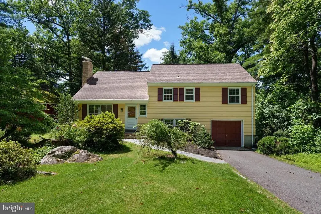 682 Ewing St, PRINCETON