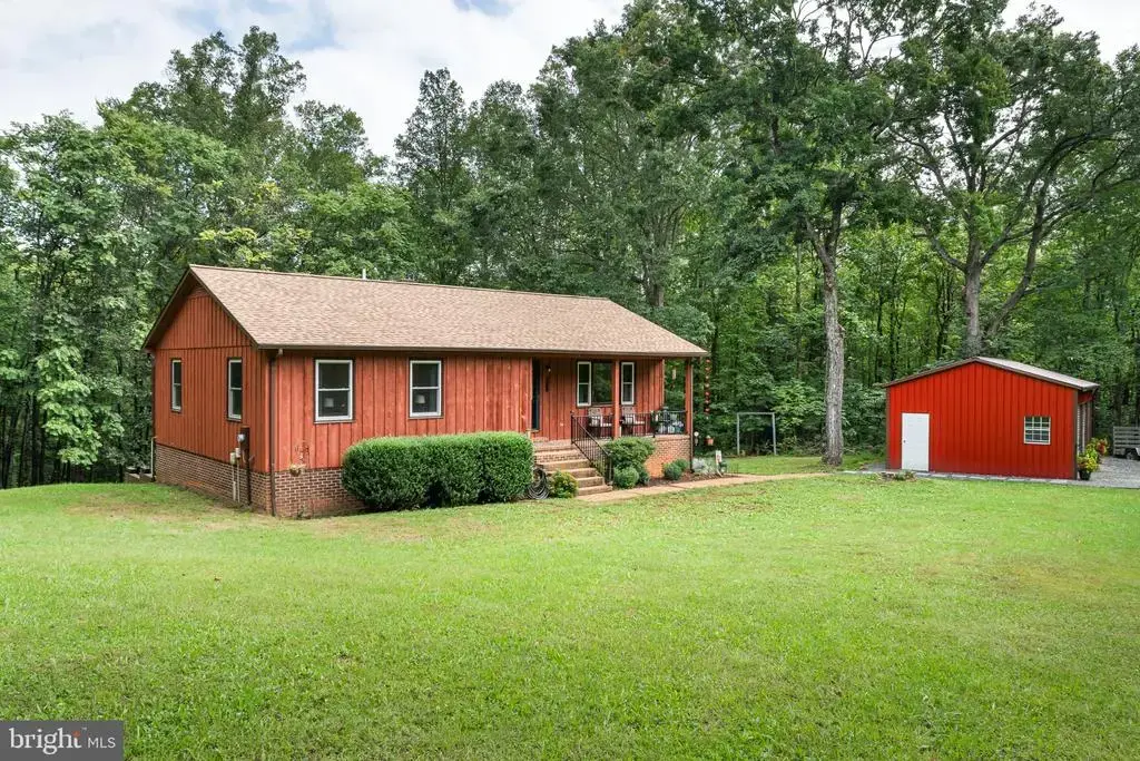 492 Red Bird Dr, STANARDSVILLE