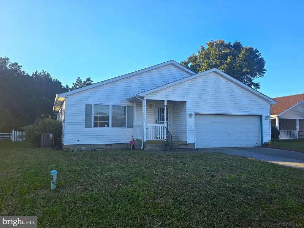 15 Carriage Ln, GEORGETOWN