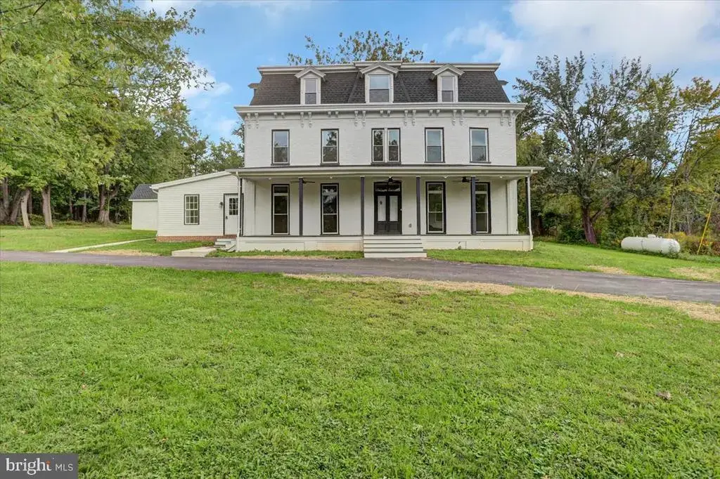 40 E Henrietta St, SMITHSBURG