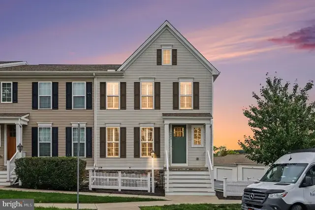 1441 Keegan Ln, Mechanicsburg