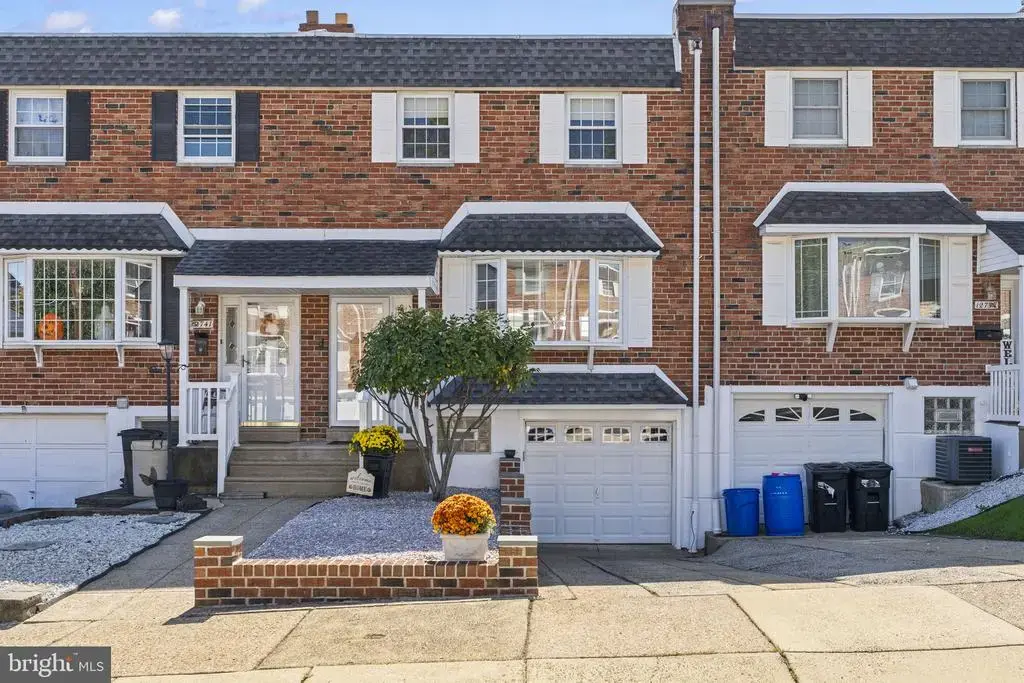 12739 Hollins Rd, PHILADELPHIA