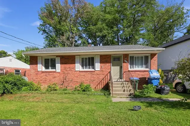 16001 Carroll Ave, Woodbridge