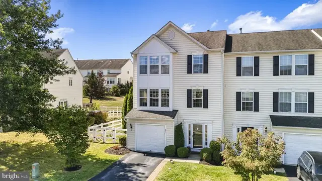 37 Bayberry Ln, Pottstown