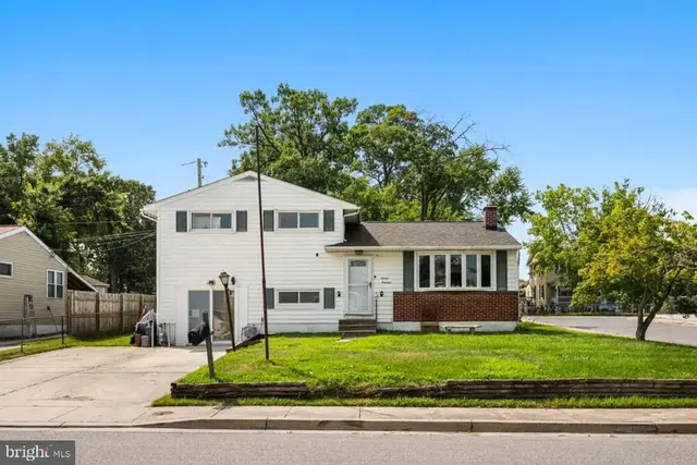 700 Delmar Ave, Glen Burnie