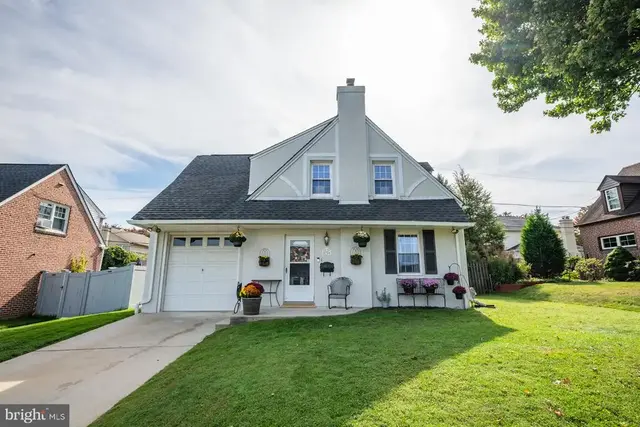 2326 S Gilinger Rd, Lafayette Hill