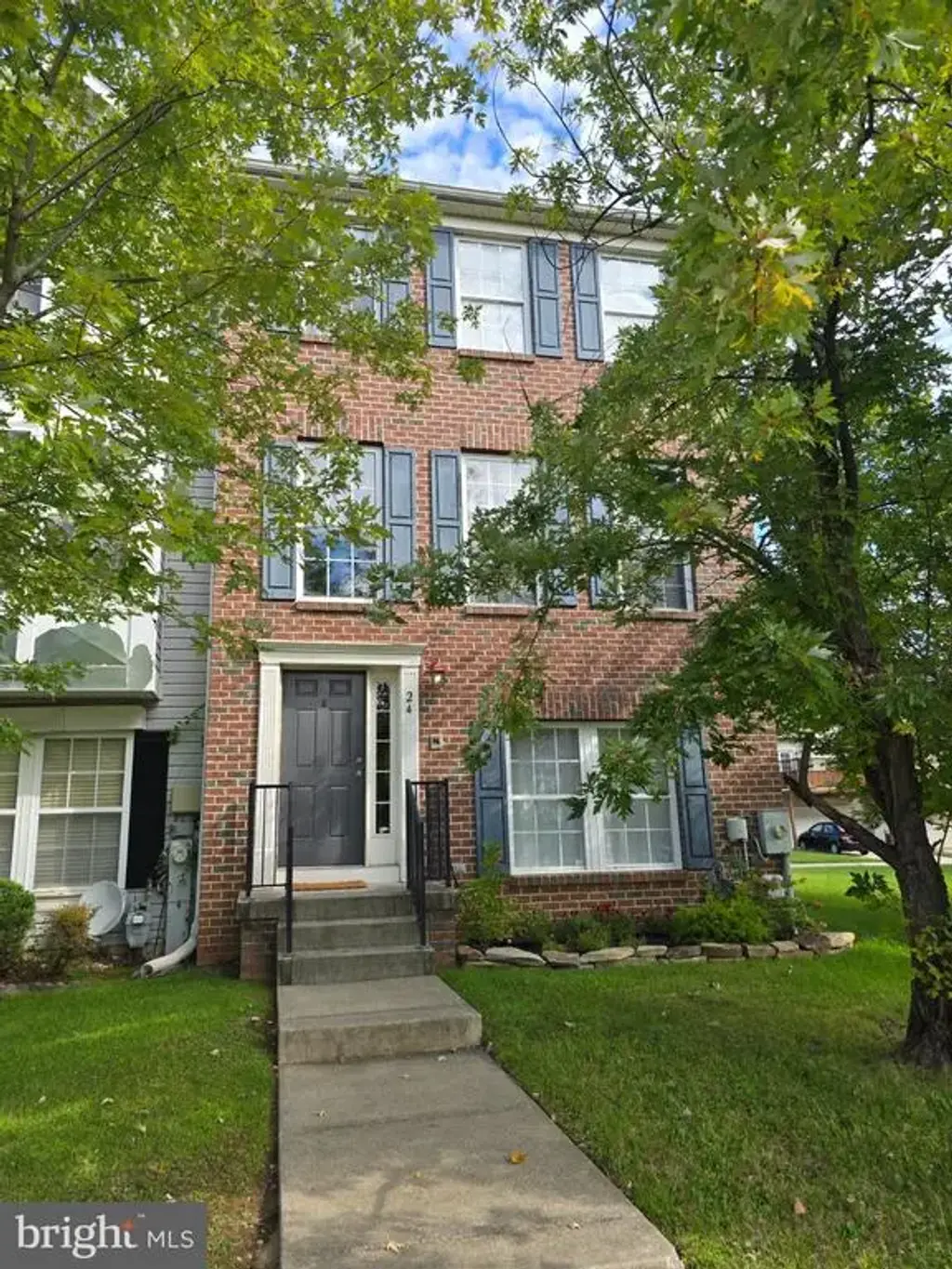 24 Hallsdale Ct, BALTIMORE