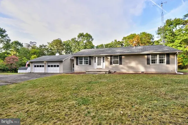 227 Slate Ln, Stephenson