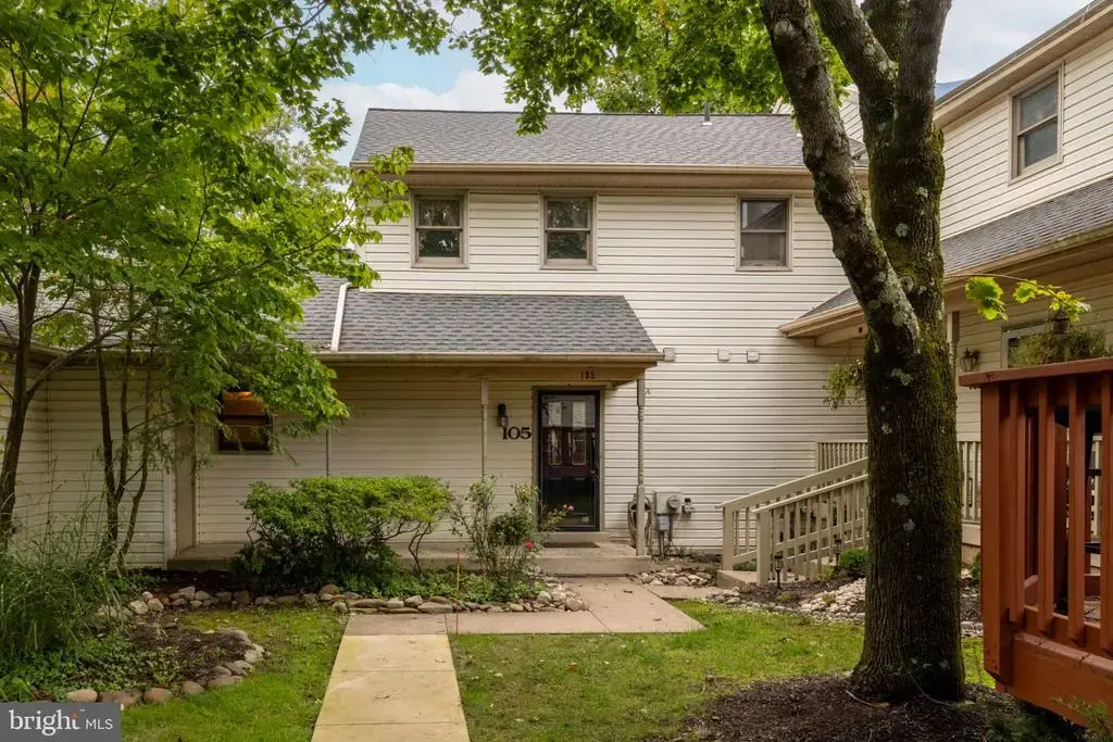 105 Bonnie Lark Ct, CHALFONT